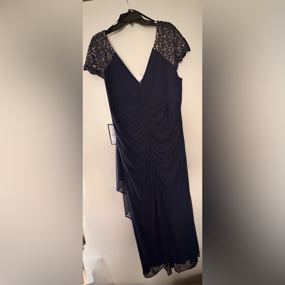 Xscape Asymmetrical Navy Dress. 20W - Picture 6 of 7